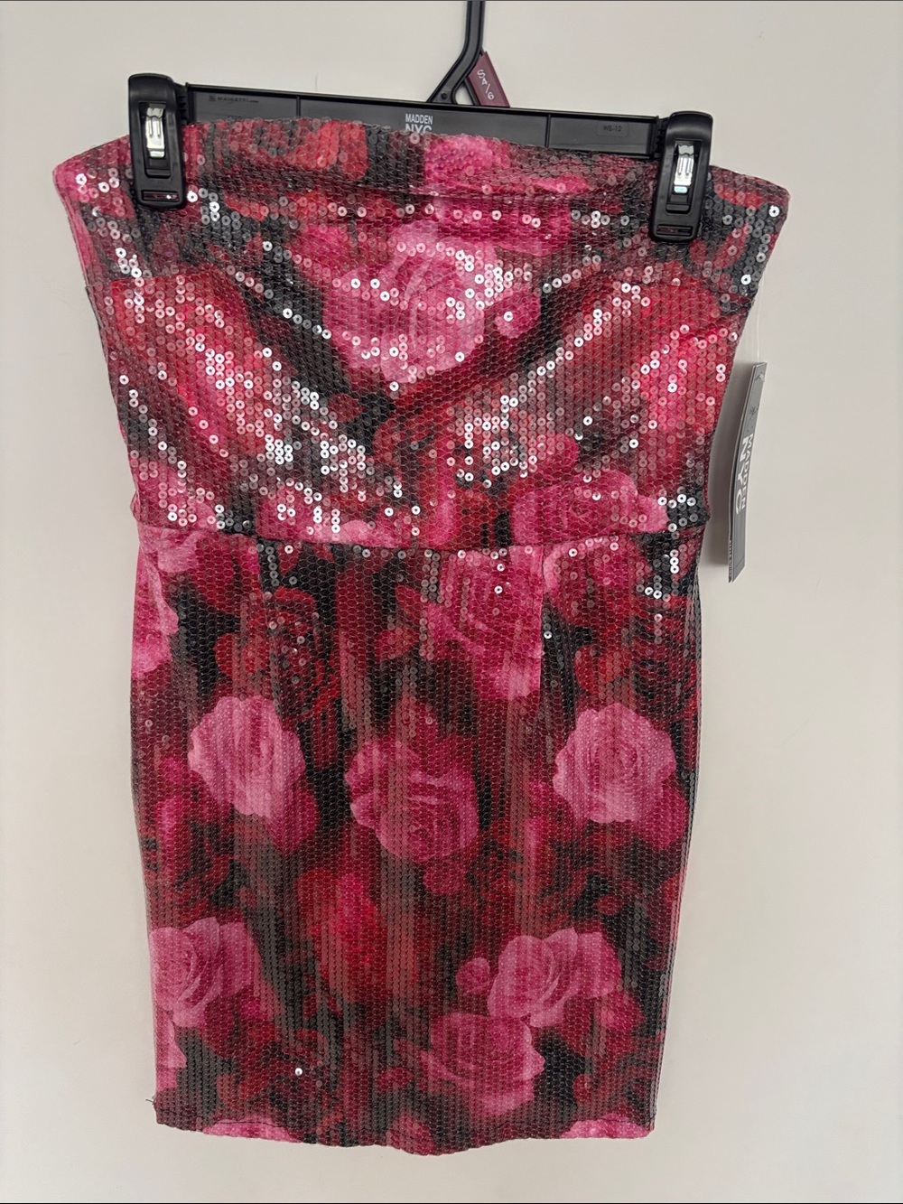 Strapless Pink Sequin Floral strapless dress - Madden NYC